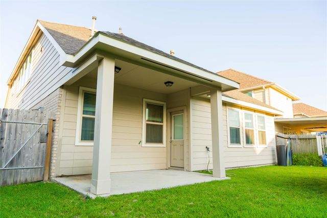 5915 Summer Holly Lane, Richmond, TX 77407