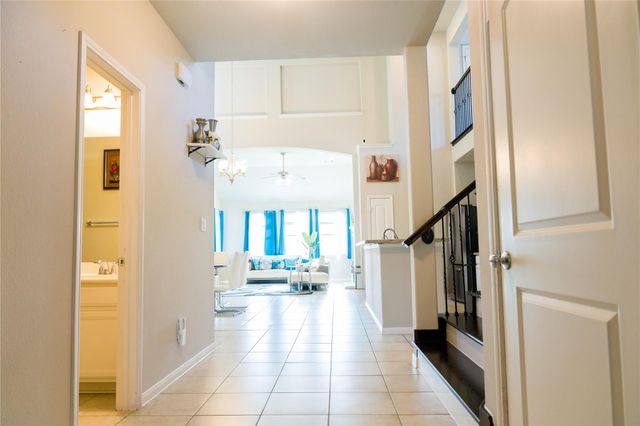5915 Summer Holly Lane, Richmond, TX 77407