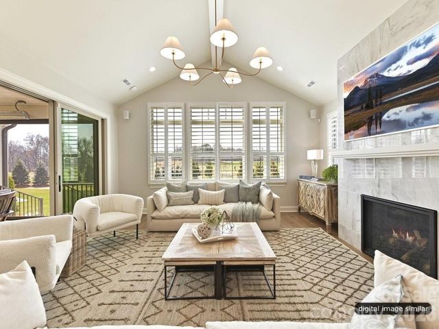 3137 Country Club Drive, Charlotte, NC 28205