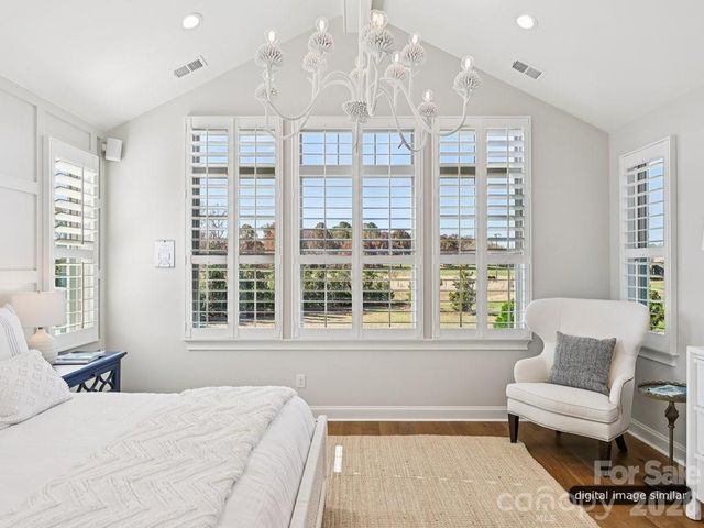 3137 Country Club Drive, Charlotte, NC 28205