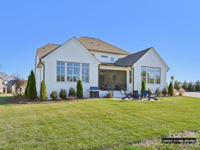 3137 Country Club Drive, Charlotte, NC 28205