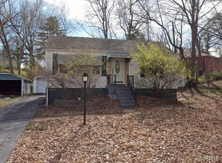 7952 Monroe Drive, St Louis, MO 63133