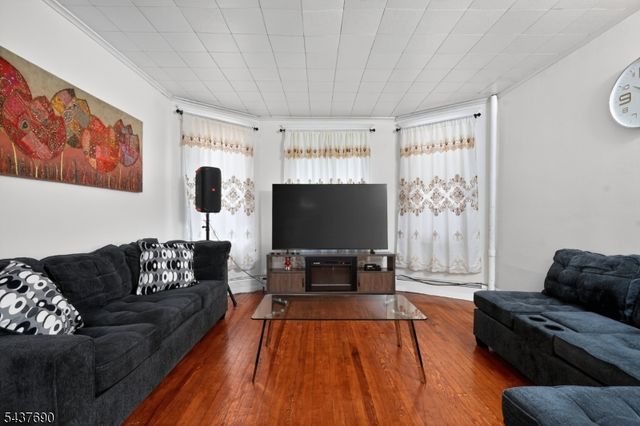 11 Yereance Ave 2, Clifton City, NJ 07011