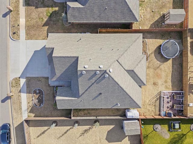 11032 NW 20th Terrace, Yukon, OK 73099