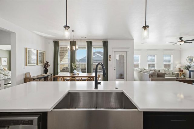 11032 NW 20th Terrace, Yukon, OK 73099