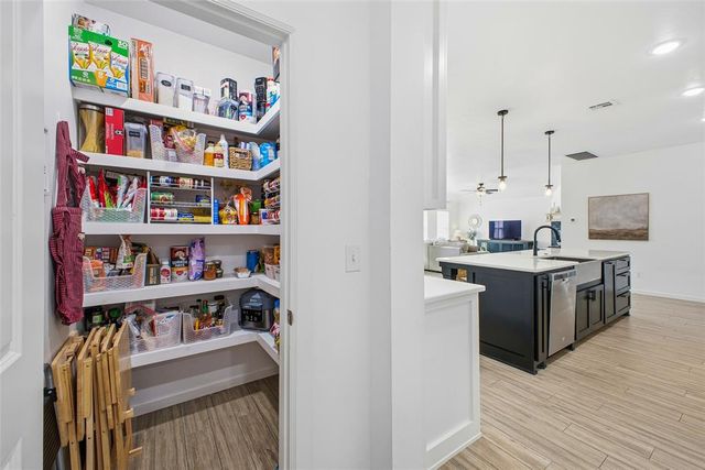 11032 NW 20th Terrace, Yukon, OK 73099