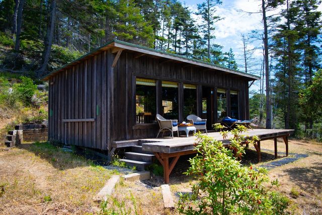 34601 S Highway 1, Gualala, CA 95445