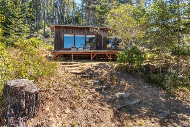 34601 S Highway 1, Gualala, CA 95445