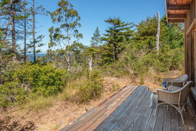 34601 S Highway 1, Gualala, CA 95445