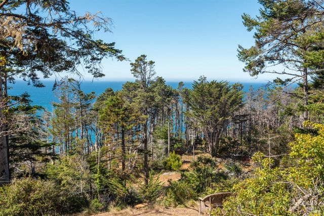 34601 S Highway 1, Gualala, CA 95445