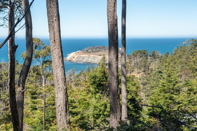 34601 S Highway 1, Gualala, CA 95445