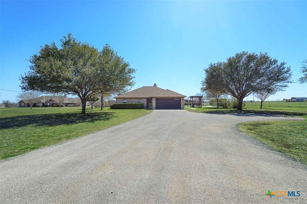 145 Western Ridge Road, Gatesville, TX 76528