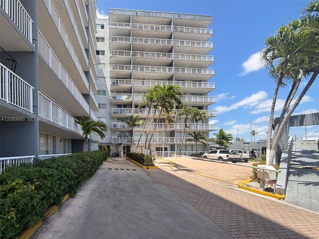 1800 NW 24th Ave 314, Miami, FL 33125