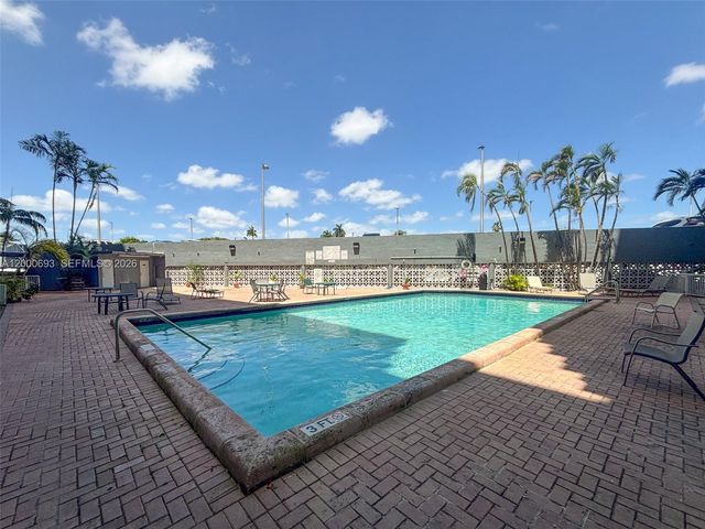 1800 NW 24th Ave 314, Miami, FL 33125