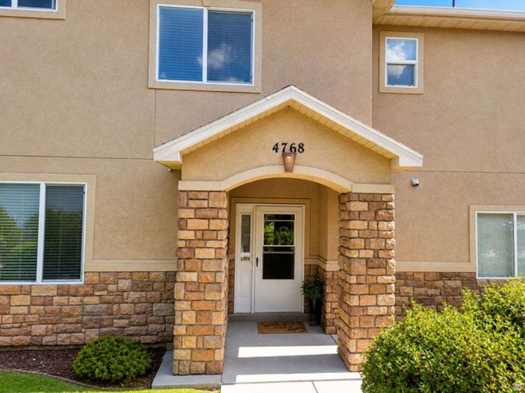 4768 W OREGON TRAIL WAY, Herriman, UT 84065 — exterior