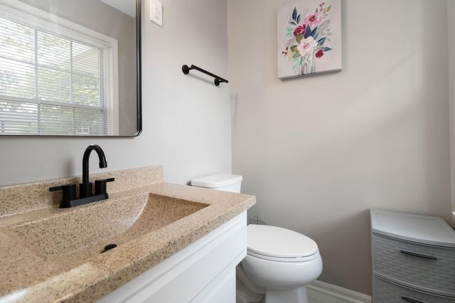 826 Kingsway Drive, Versailles, KY 40383