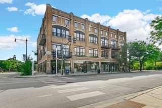 6300 S Woodlawn Street 305, Chicago, IL 60637