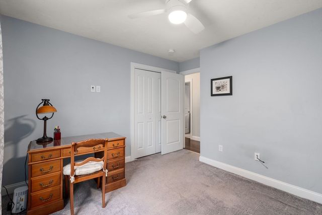 101 Prospect Hill St, Taunton, MA 02780
