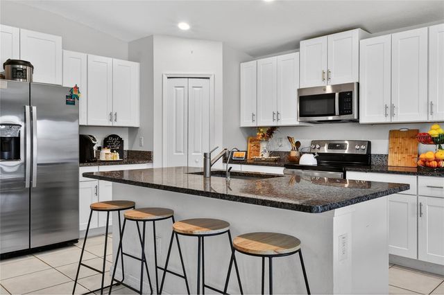 3603 NATURAL TRACE STREET, Plant City, FL 33565