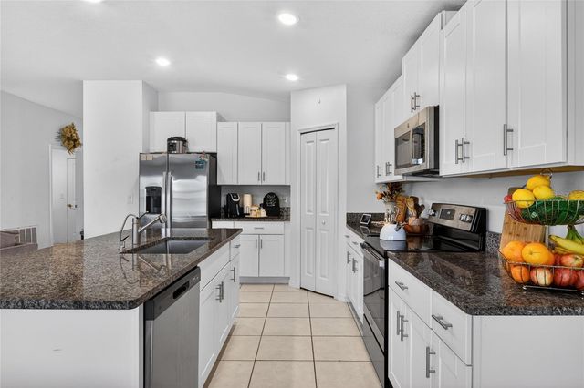 3603 NATURAL TRACE STREET, Plant City, FL 33565