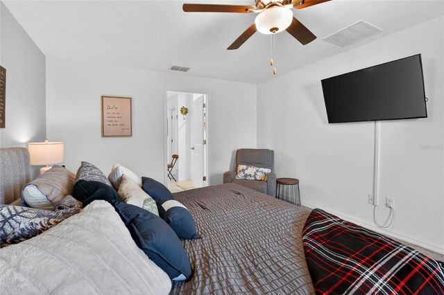 3603 NATURAL TRACE STREET, Plant City, FL 33565