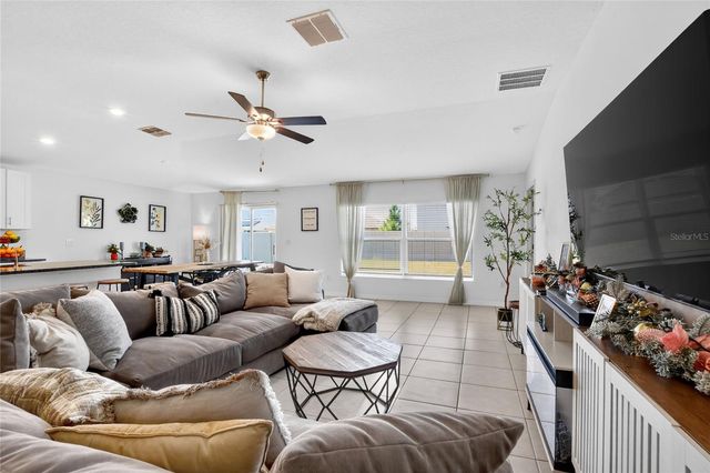 3603 NATURAL TRACE STREET, Plant City, FL 33565