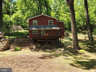 18 BOLTON BRANCH LN, Huntly, VA 22640