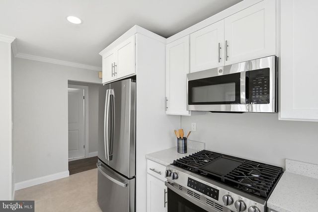 205 BONAIRE DR, Toms River, NJ 08757