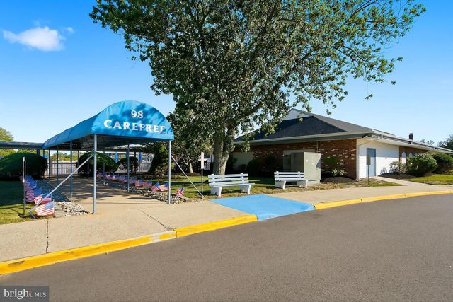 205 BONAIRE DR, Toms River, NJ 08757
