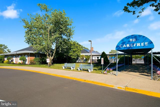 205 BONAIRE DR, Toms River, NJ 08757