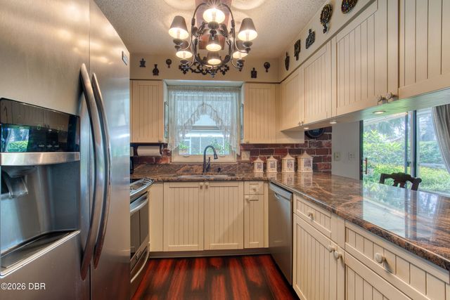 5 Magnolia Avenue, Ormond Beach, FL 32174