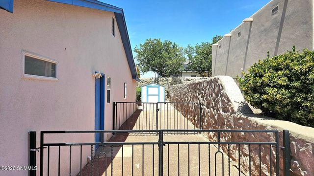 2688 Nebula Way, Las Cruces, NM 88011