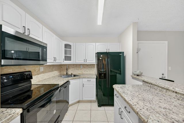 9441 W MCNAB Road 111, Tamarac, FL 33321