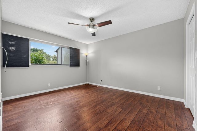 9441 W MCNAB Road 111, Tamarac, FL 33321