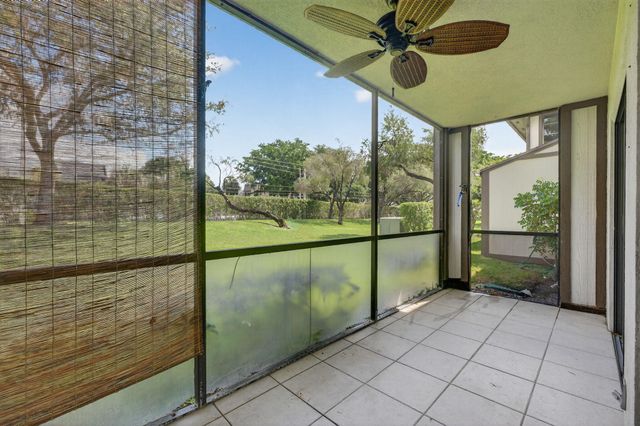 9441 W MCNAB Road 111, Tamarac, FL 33321