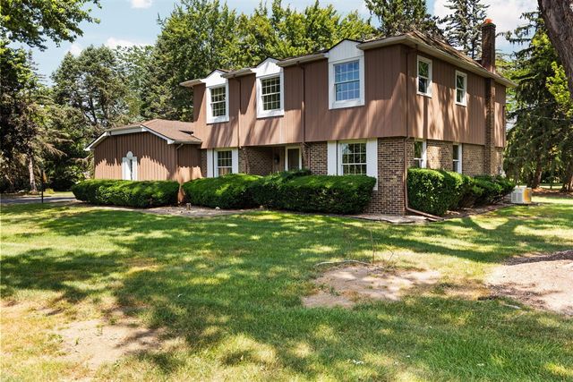 3540 Meadow Lane, Saline, MI 48176