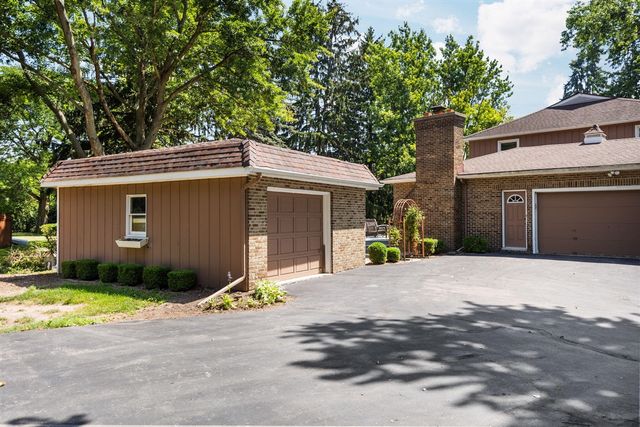 3540 Meadow Lane, Saline, MI 48176