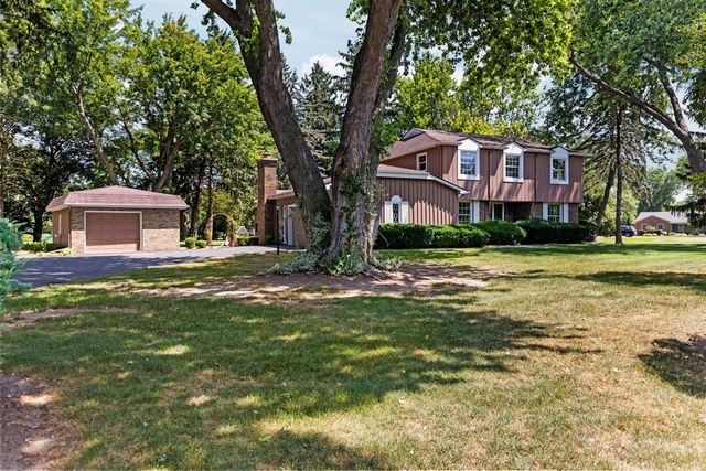 3540 Meadow Lane, Saline, MI 48176