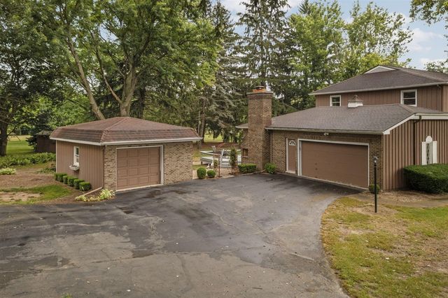 3540 Meadow Lane, Saline, MI 48176