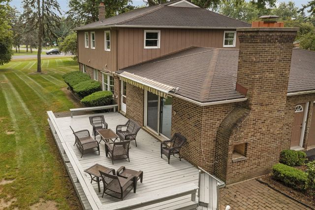 3540 Meadow Lane, Saline, MI 48176