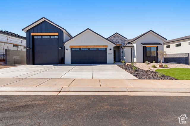 4845 W 2020 S, Hurricane, UT 84737