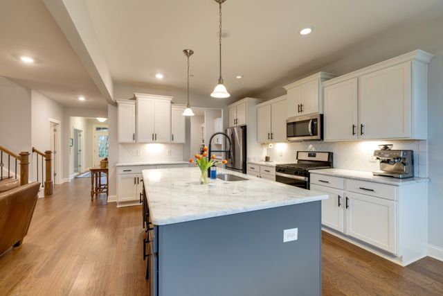3186 Bradfield Dr, Nolensville, TN 37135