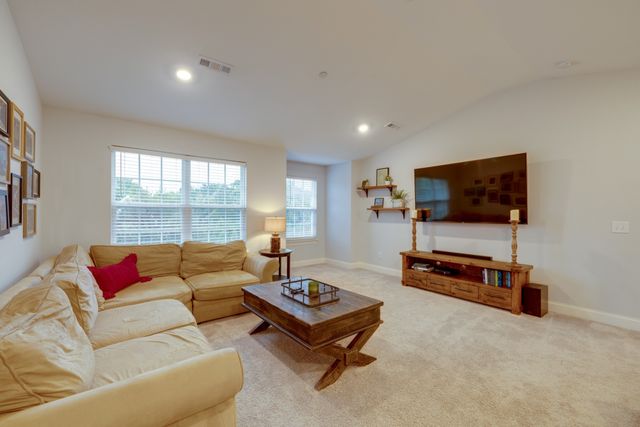 3186 Bradfield Dr, Nolensville, TN 37135