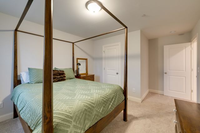 3186 Bradfield Dr, Nolensville, TN 37135
