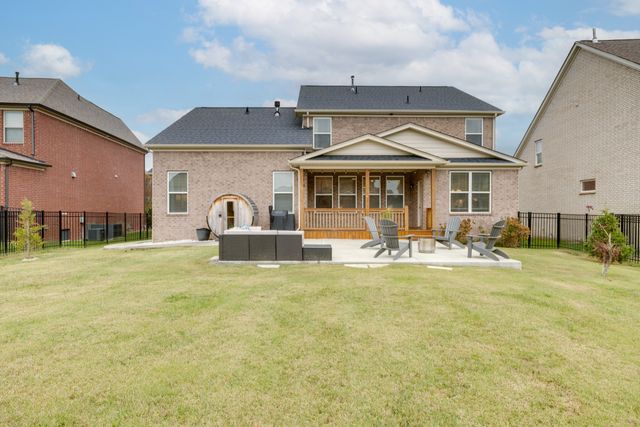 3186 Bradfield Dr, Nolensville, TN 37135