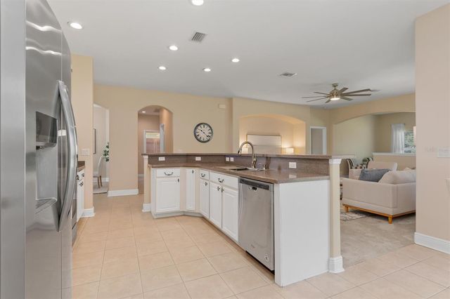 2796 SUNCOAST LAKES BOULEVARD, Punta Gorda, FL 33980