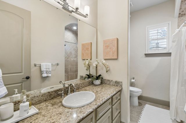 6516 Vanderbilt Avenue, Dallas, TX 75214
