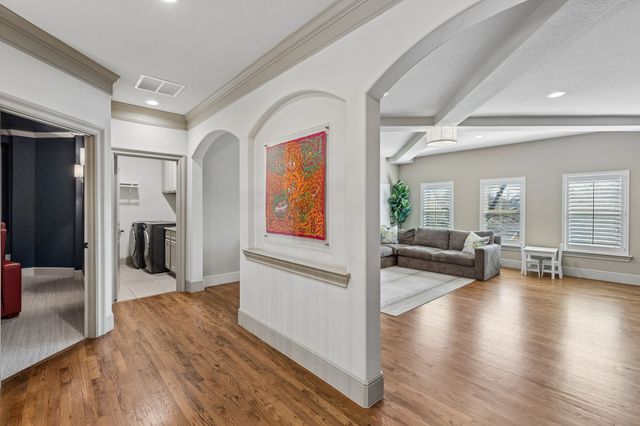 6516 Vanderbilt Avenue, Dallas, TX 75214