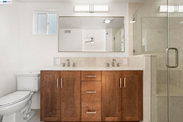 2526 Oakes Dr, Hayward, CA 94542