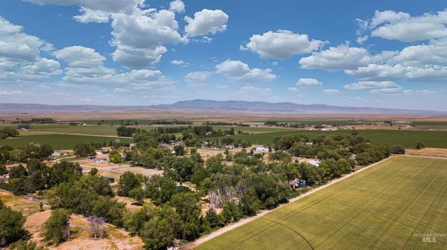 449 SE Sunrise Dr, Mountain Home, ID 83647